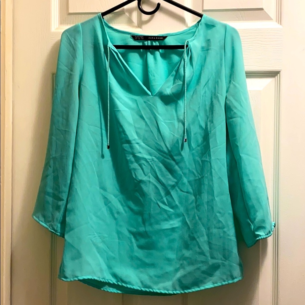 Women’s shirt